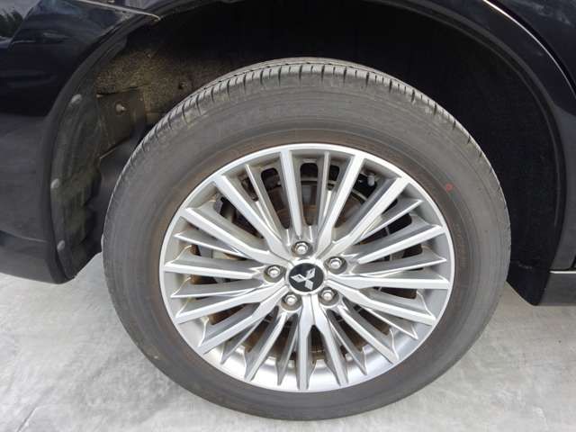 Mitsubishi OUTLANDER PHEV 2020-02 184411-16