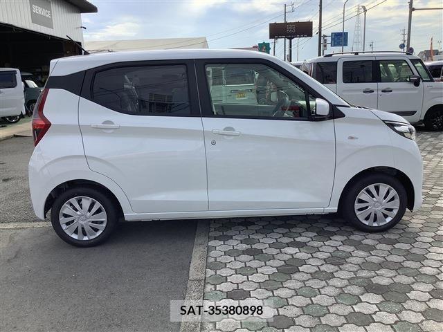 Mitsubishi EK WAGON 2023-09 221955-24