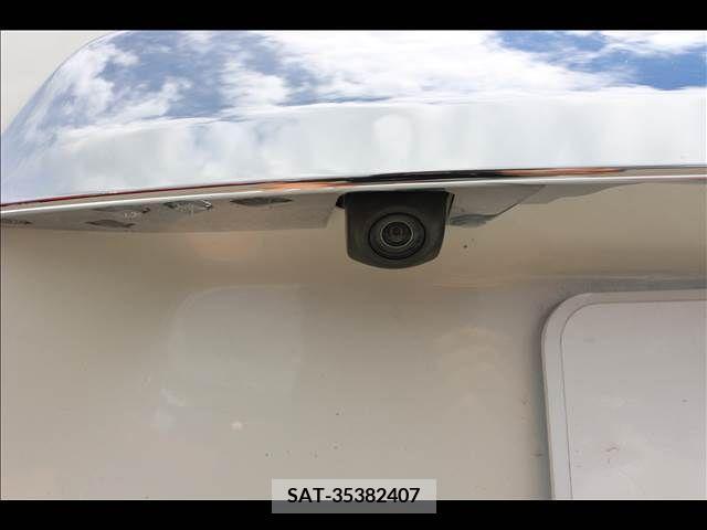 Toyota AQUA 2019-08 356353-18