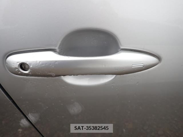 Toyota PRIUS 2021-02 326509-17