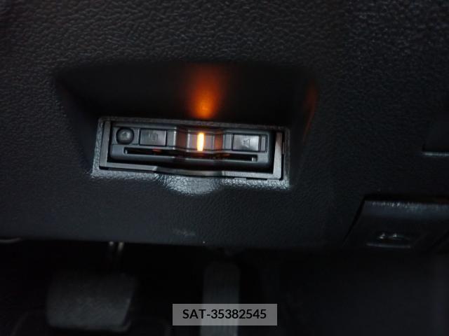 Toyota PRIUS 2021-02 326509-10