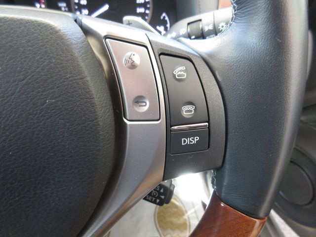 Lexus GS 2012-06 246-21