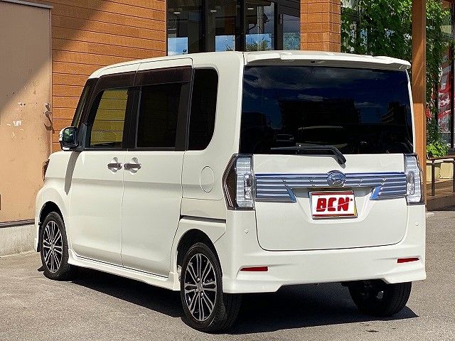 Daihatsu TANTO CUSTOM 2017-01 15772-8