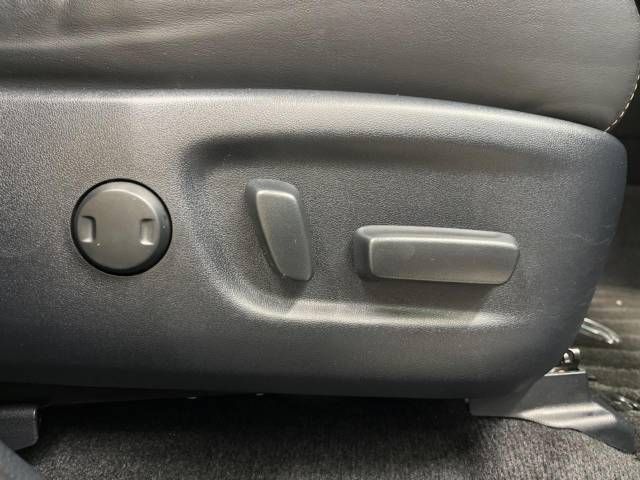 Toyota HARRIER 2018-11 191779-5