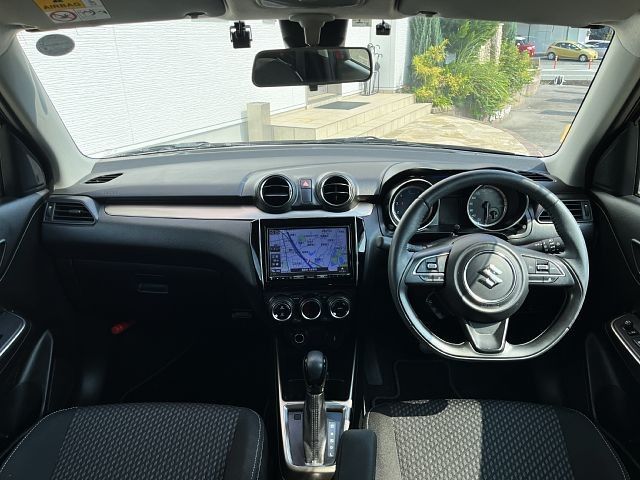 Suzuki SWIFT 2019-01 6673-1