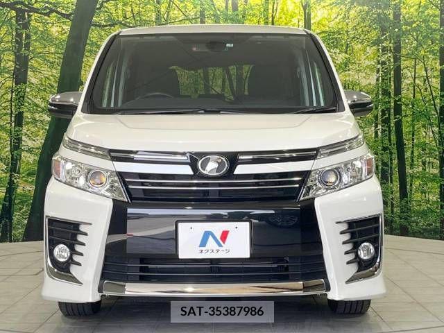 Toyota VOXY 2015-04 289275-15