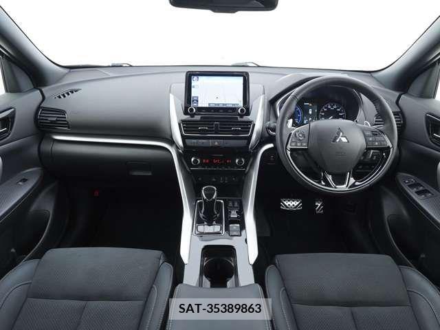 Mitsubishi ECLIPSE CROSS 2023-02 215476-3