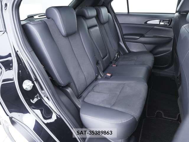 Mitsubishi ECLIPSE CROSS 2023-02 215476-6
