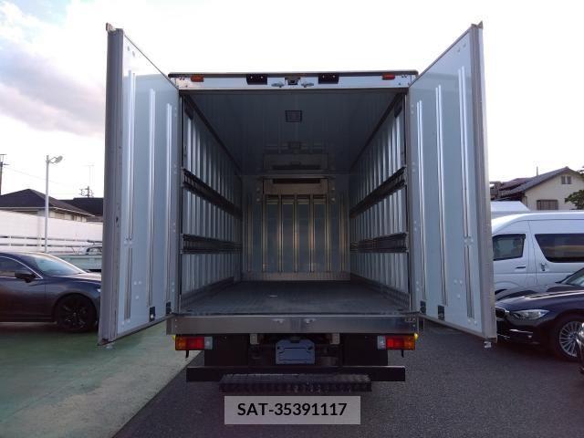 Hino DUTRO 2020-10 296719-3