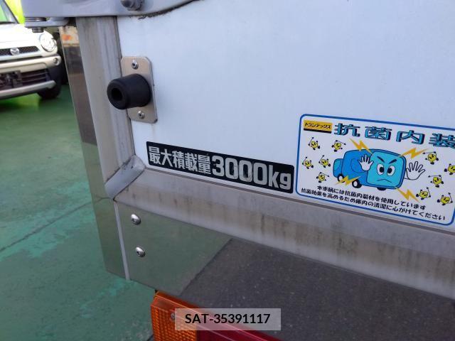 Hino DUTRO 2020-10 296719-5