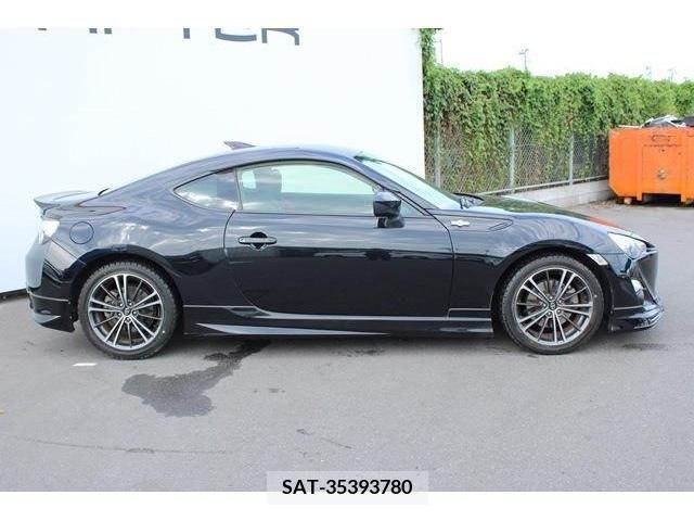 Toyota 86 2013-01 355249-6