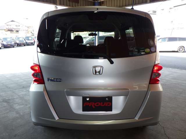 Honda FREED 2009-11 196513-7