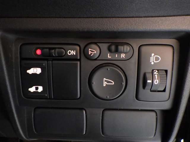 Honda FREED 2009-11 196513-16