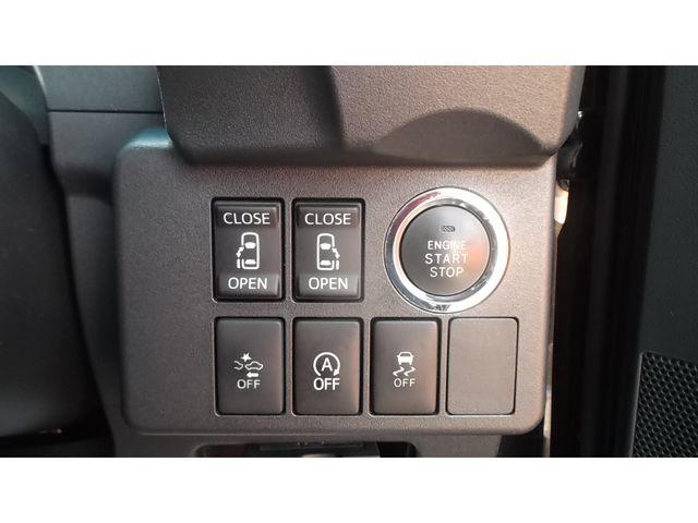 Toyota Pixis Mega 2017-02 2699-19