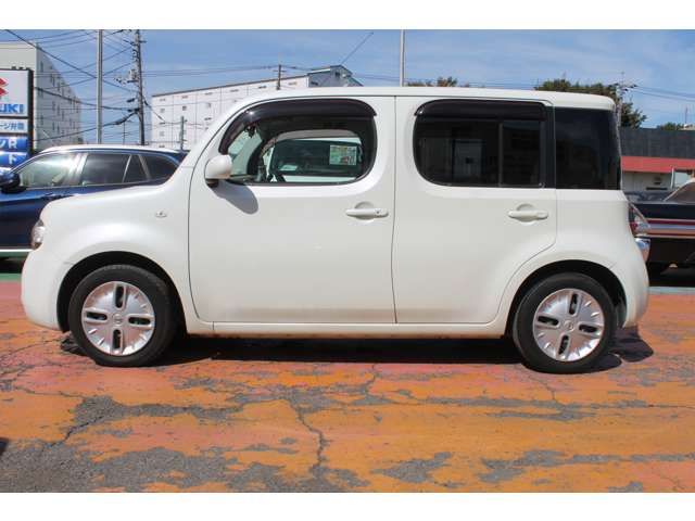 Nissan CUBE 2011-01 194327-8