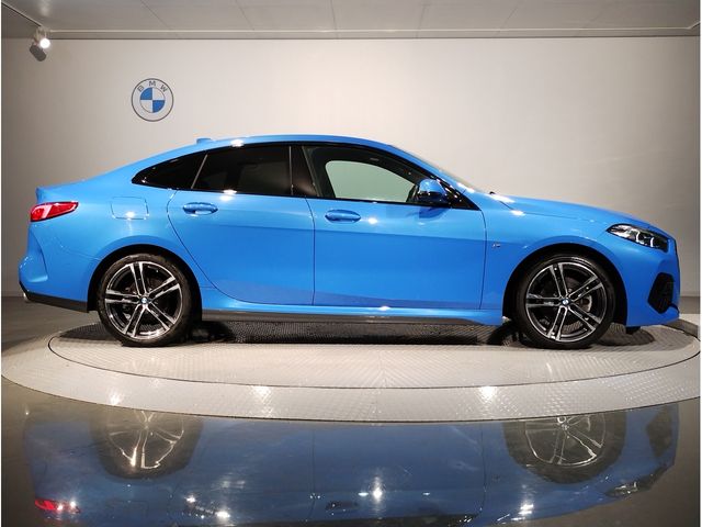 Bmw 2 SERIES 2021-03 2233-27