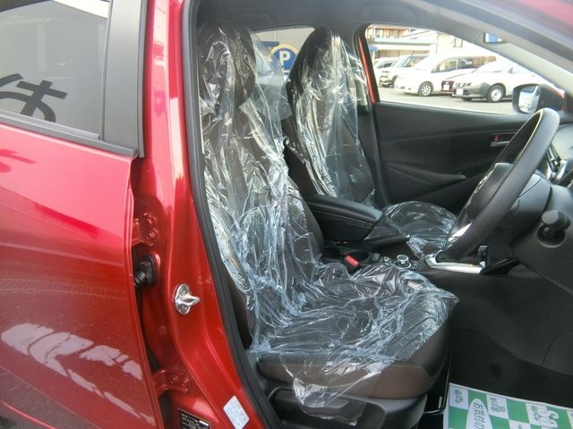 Mazda MAZDA2 2020-12 9279-6