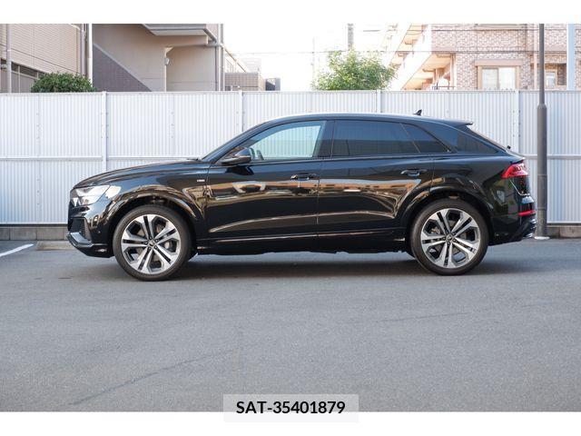Audi Q8 2022-12 212307-1