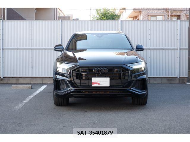 Audi Q8 2022-12 212307-6