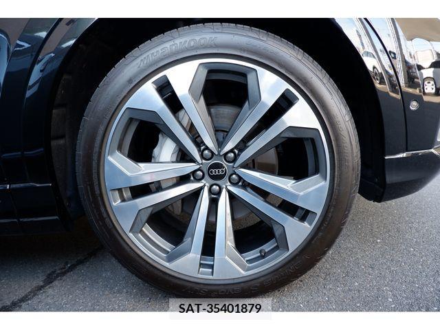 Audi Q8 2022-12 212307-7