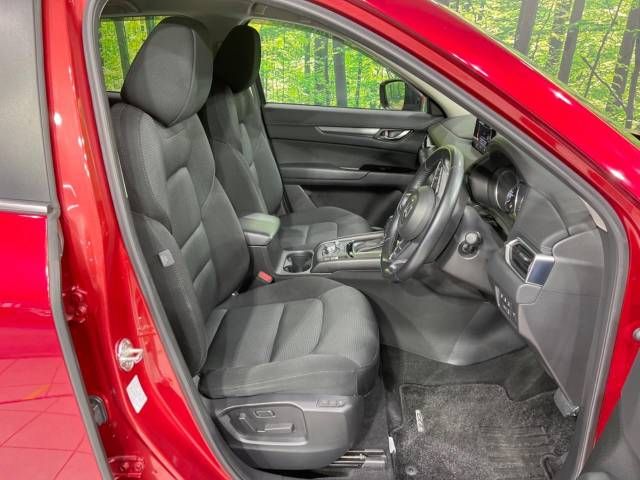 Mazda CX-5 2017-03 12868-9
