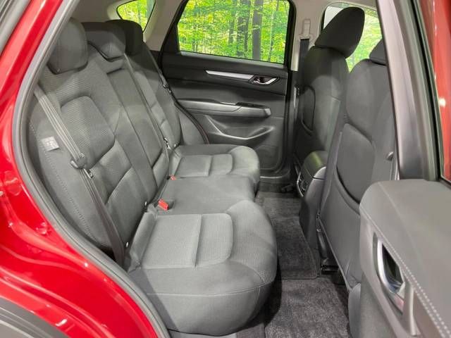 Mazda CX-5 2017-03 12868-10
