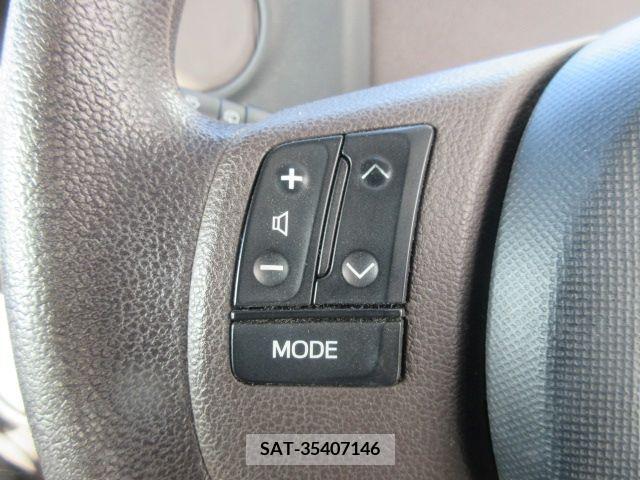 Toyota SPADE 2013-03 225575-18