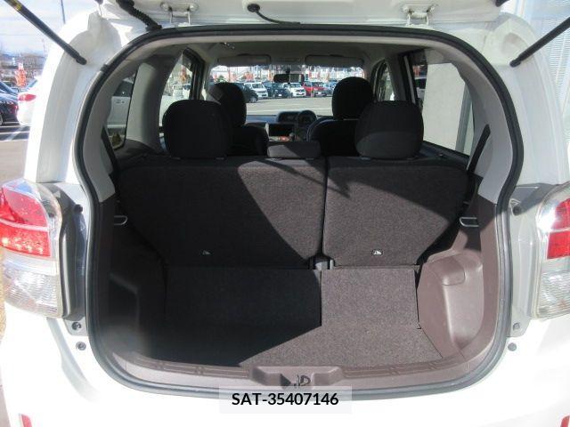 Toyota SPADE 2013-03 225575-8