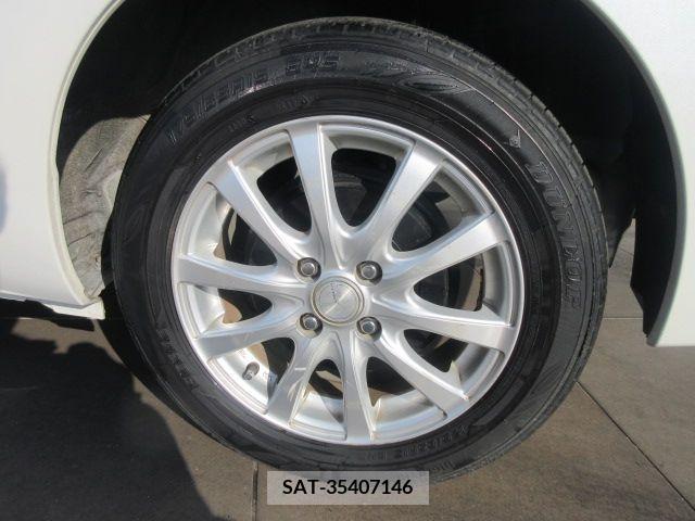 Toyota SPADE 2013-03 225575-7