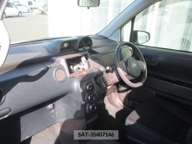Toyota SPADE 2013-03 225575-4
