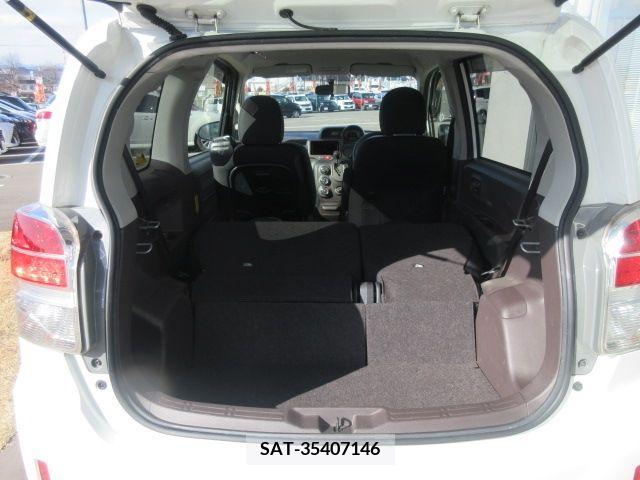 Toyota SPADE 2013-03 225575-9