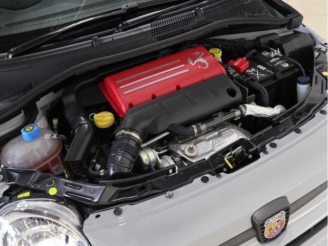Abarth 695 2022-05 6462-21