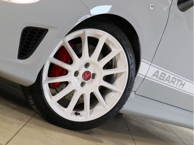 Abarth 695 2022-05 6462-22