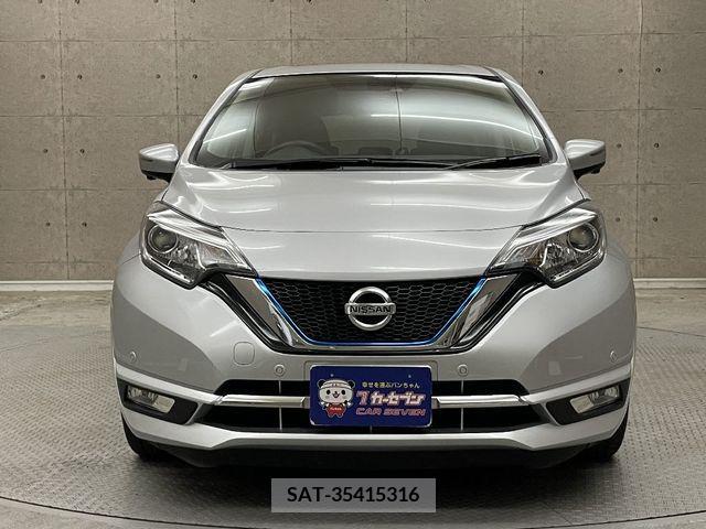 Nissan NOTE 2017-02 305361-4