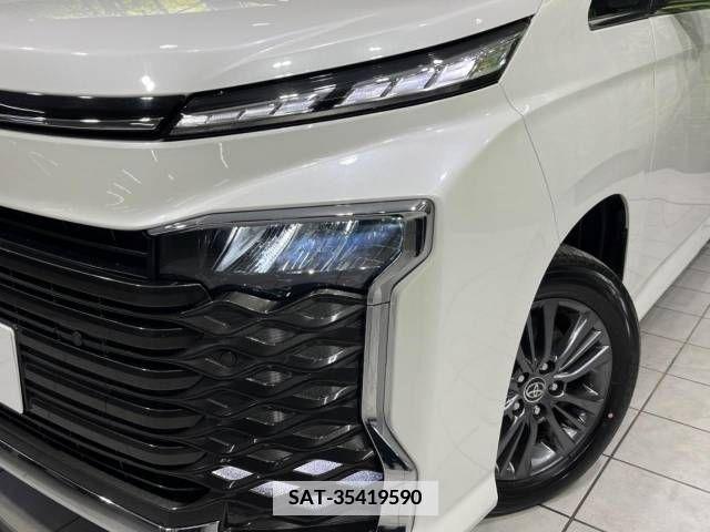 Toyota VOXY 2023-03 375725-13