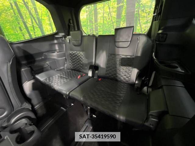 Toyota VOXY 2023-03 375725-10