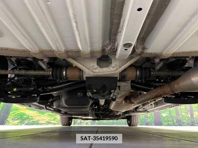 Toyota VOXY 2023-03 375725-19