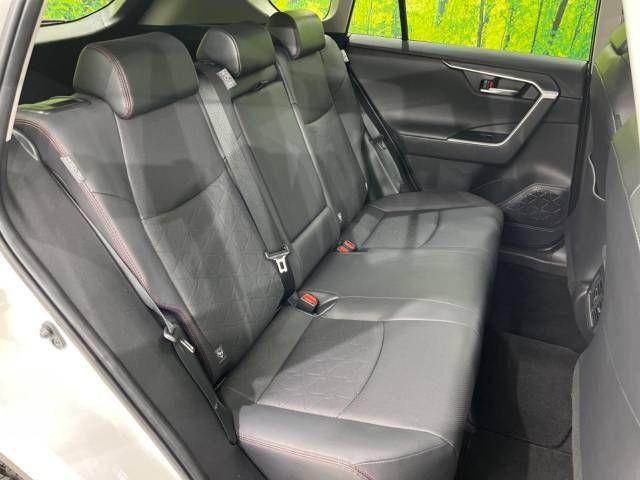 Toyota RAV4 2022-02 19654-9
