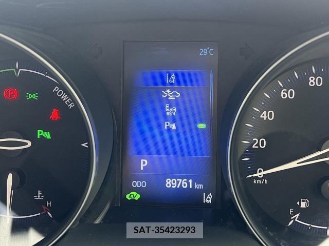 Toyota C-HR 2017-05 351365-28