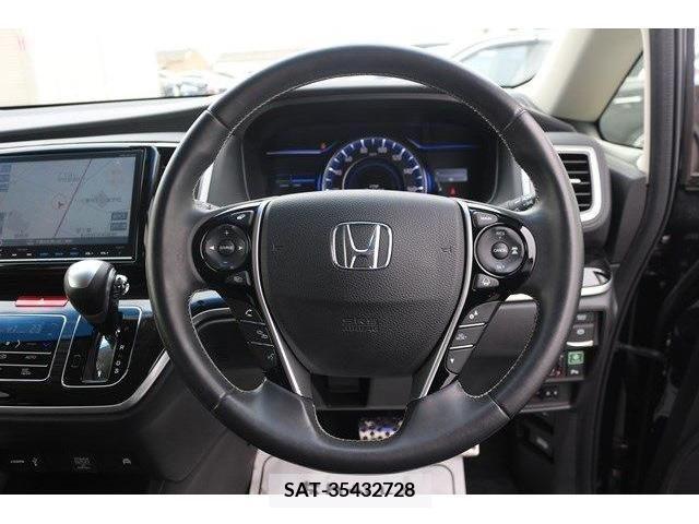 Honda ODYSSEY 2017-12 226646-14