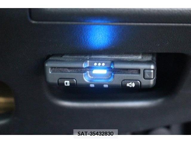 Daihatsu MOVE CUSTOM 2017-08 220359-6