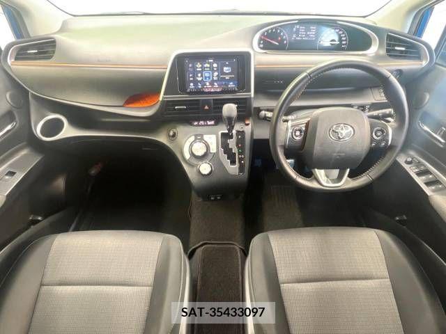 Toyota SIENTA 2019-01 344084-1