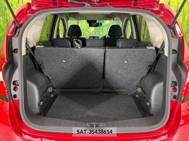 Nissan NOTE 2019-06 329352-10