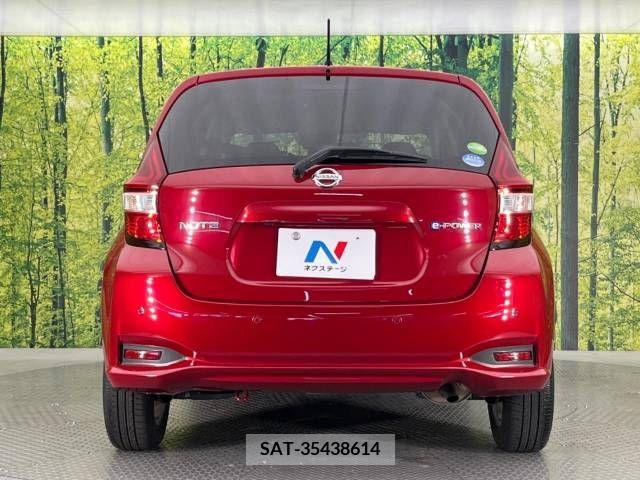 Nissan NOTE 2019-06 329352-15