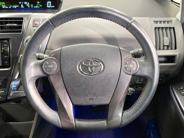 Toyota PRIUS ALPHA 2014-08 193846-11