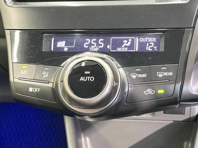 Toyota PRIUS ALPHA 2014-08 193846-7