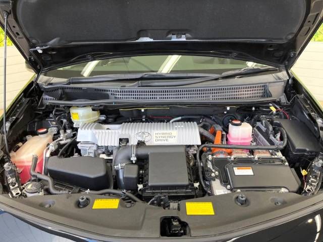Toyota PRIUS ALPHA 2014-08 193846-18