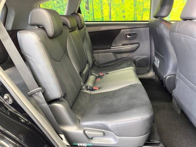 Toyota PRIUS ALPHA 2014-08 193846-9