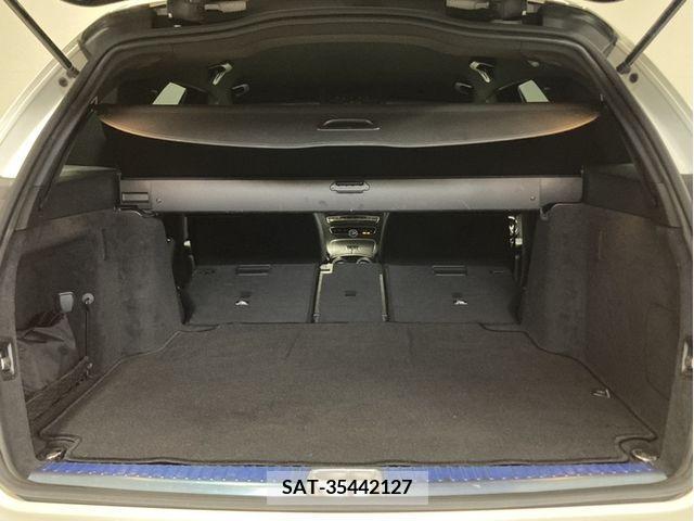 Mercedes Benz C-CLASS 2019-09 319365-16