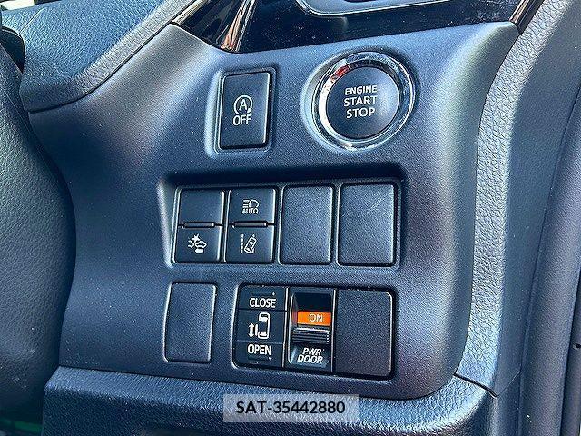 Toyota VOXY 2019-02 220892-15